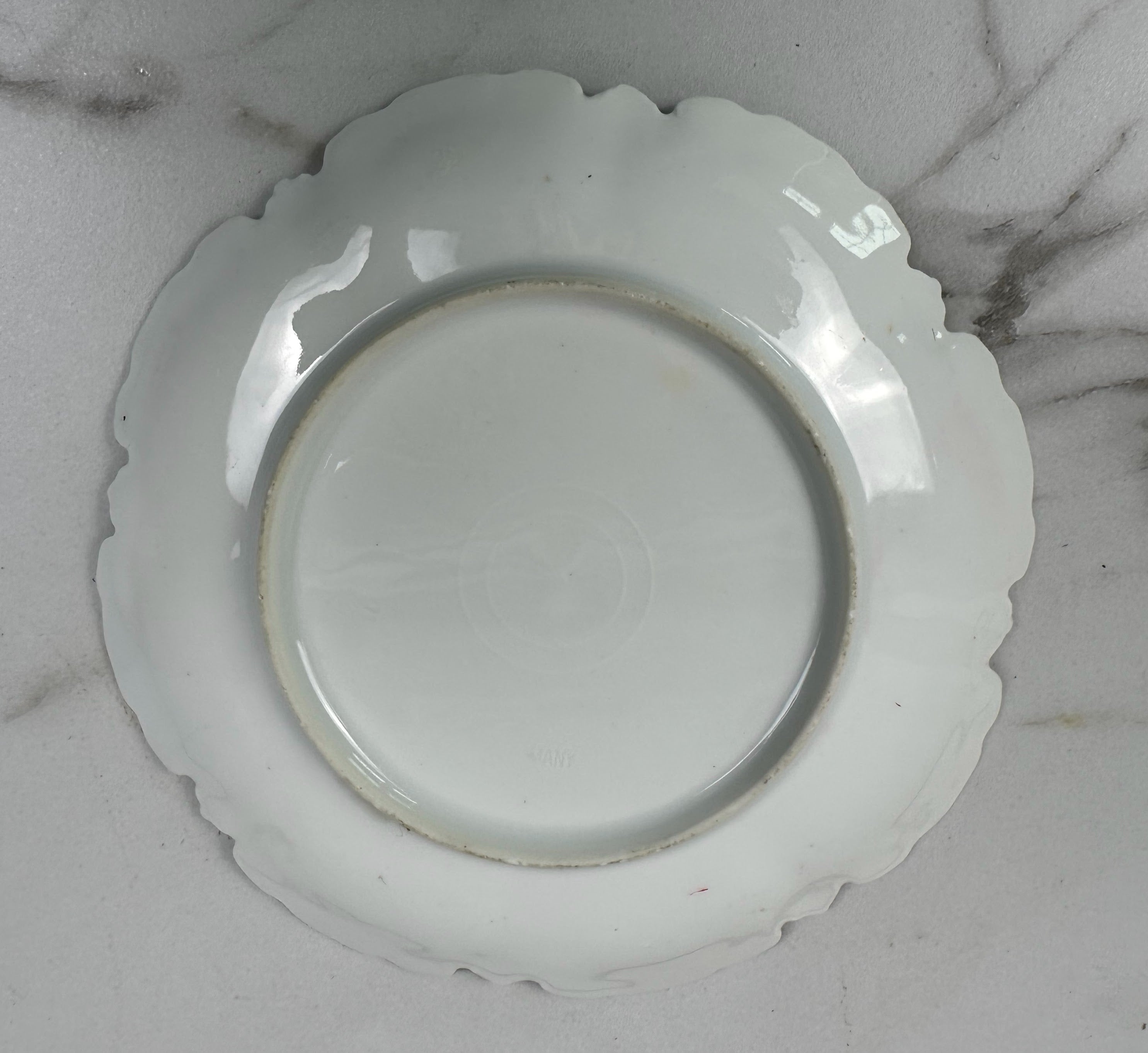 Hand-Painted Porcelain Plate with Calla Lilies and Gilded Edge
