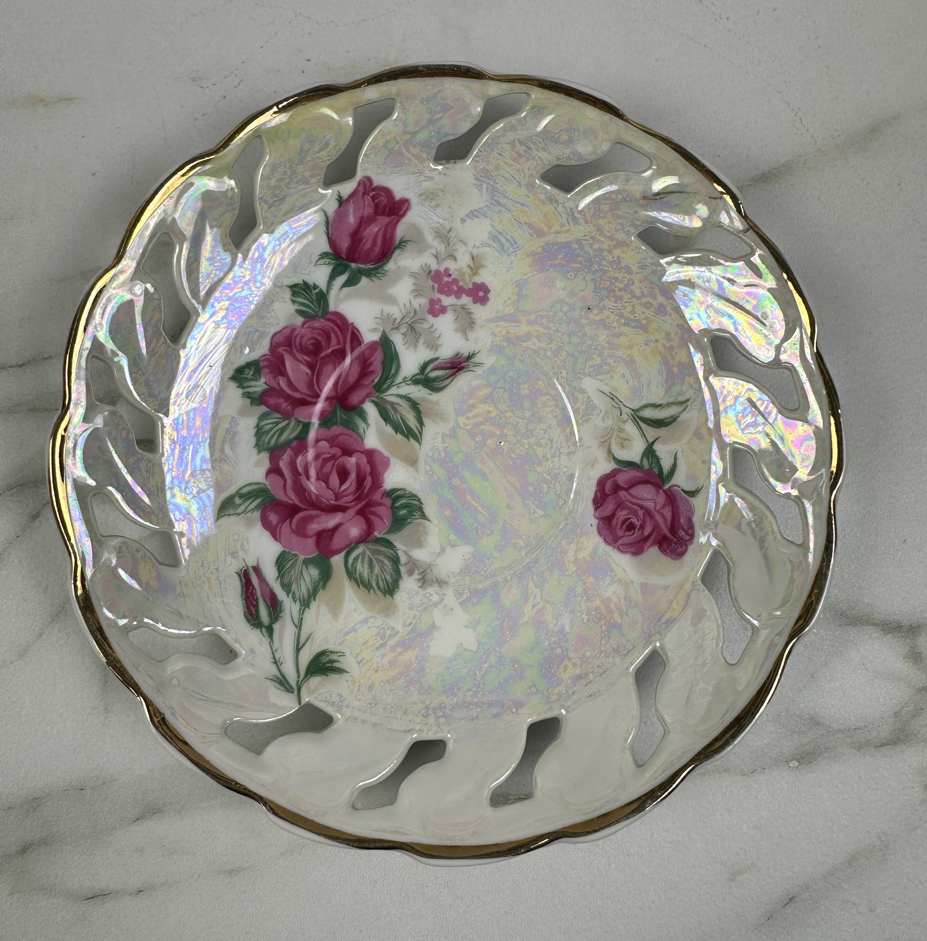 Lusterware Porcelain Plate with Pink Roses and Reticulated Gold Edge