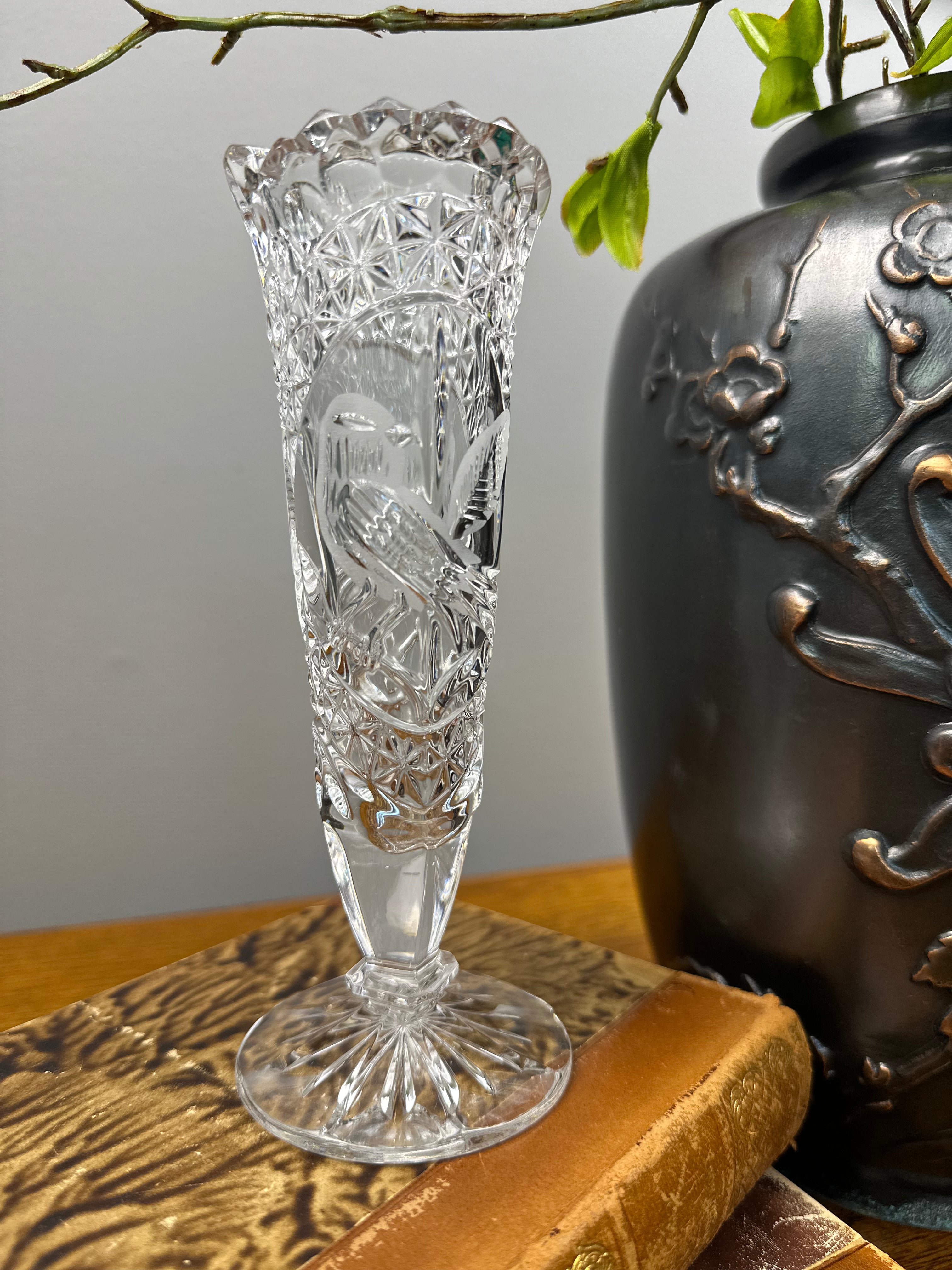 Hofbauer Byrdes Lead Etched Crystal Trumpet Vase