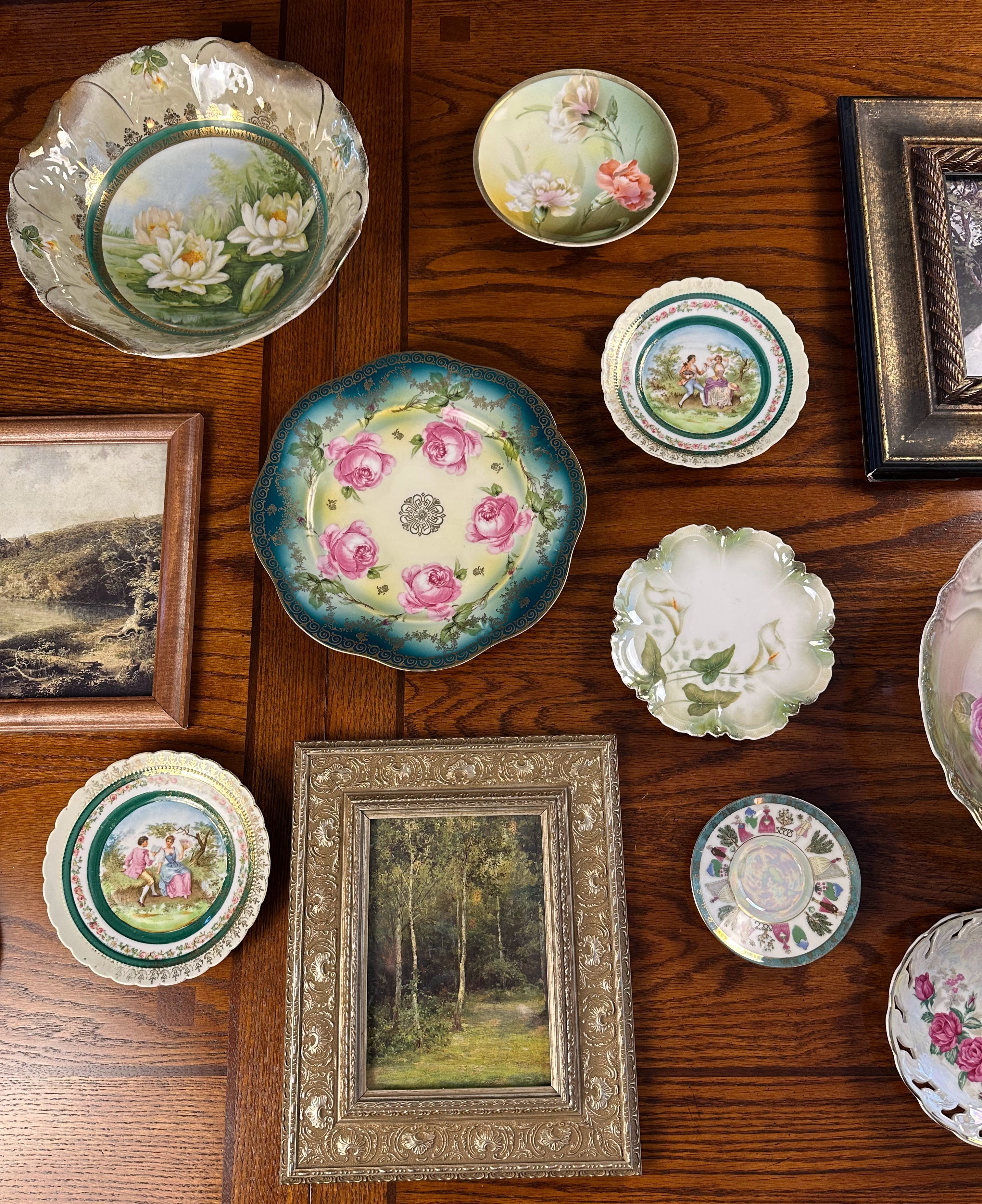 R&S Germany Hand-Painted Small Plate with Carnations and Gilded Rim