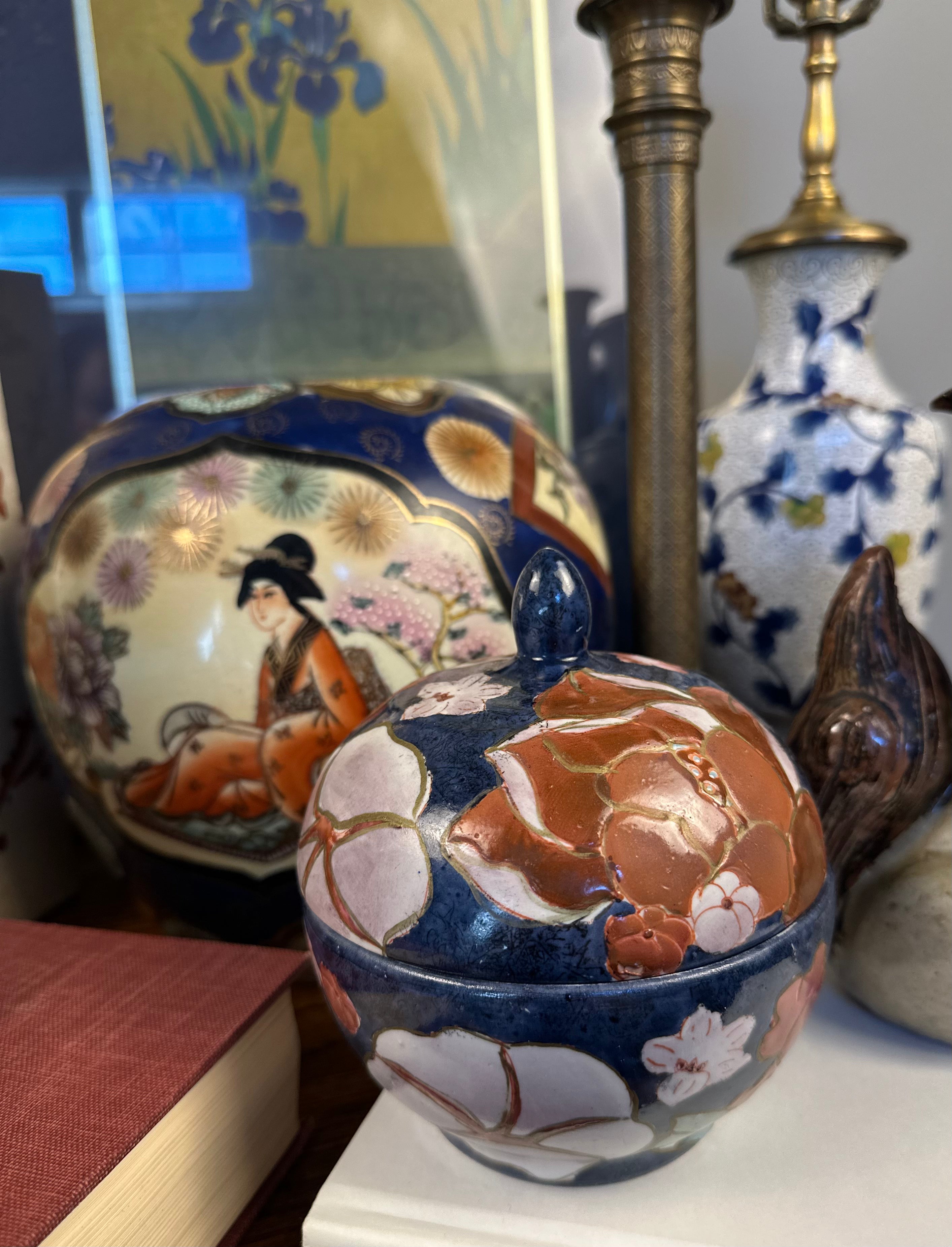 Satsuma-Style Lidded Vessel