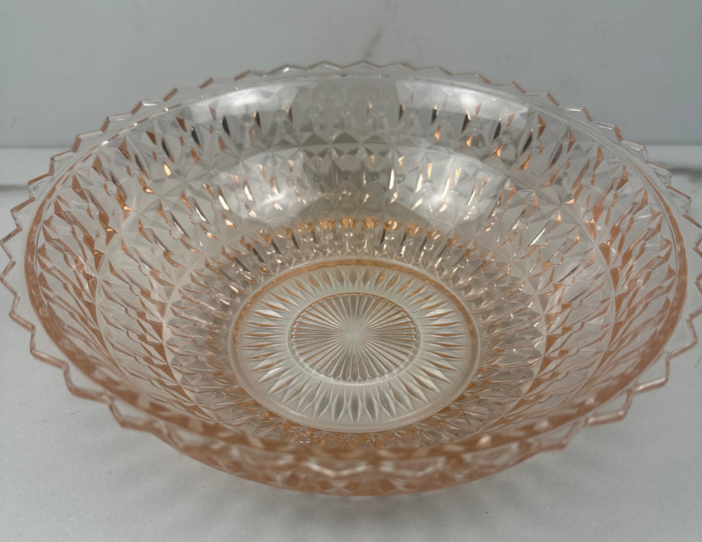 Pink Depression Glass 8½" Bowl – “Buttons & Bows” Jeannette Glass Company | Circa 1947–1949