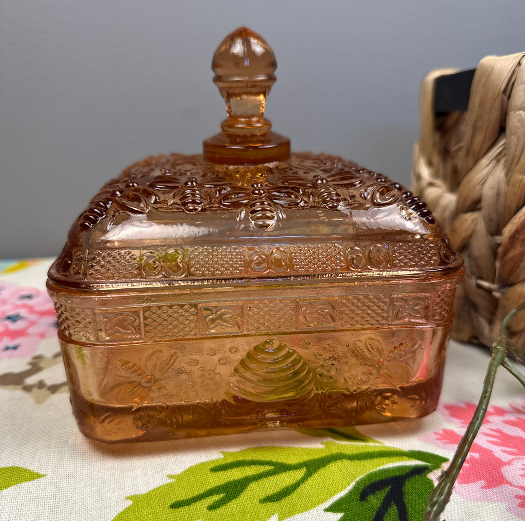 Pink Glass Honey Bee Square Candy Dish - Indiana Glass Company | Circa 1970-1990