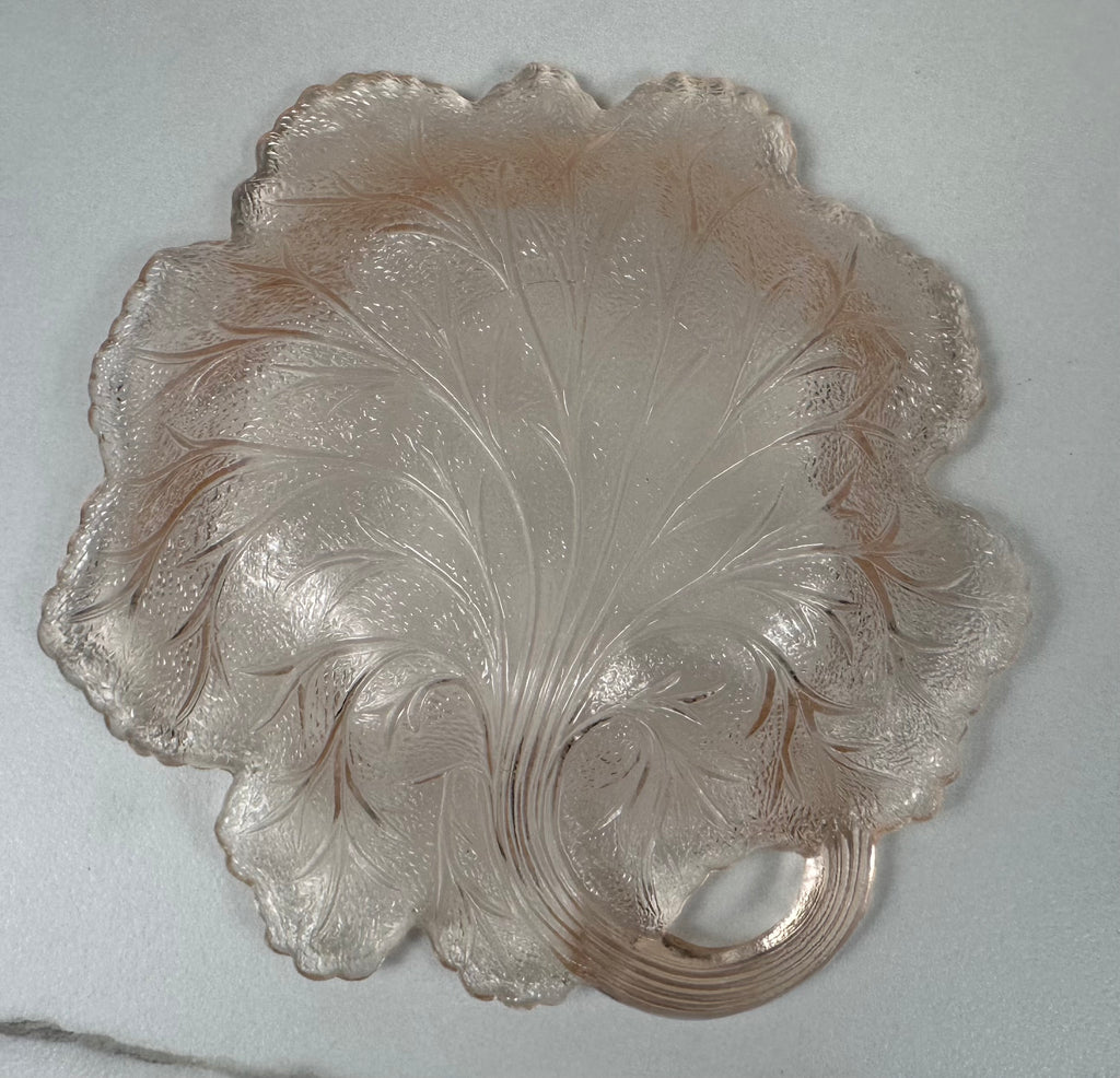 Pink Depression Glass Bowl - "Pebble Leaf " or "Twiggy" Indiana Glass  | Circa 1929-1970